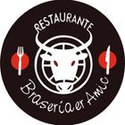 Logotipo del restaurante con una cabeza de toro blanca y el texto &ldquo;Braseria er Amic&rdquo; en un c&iacute;rculo oscuro