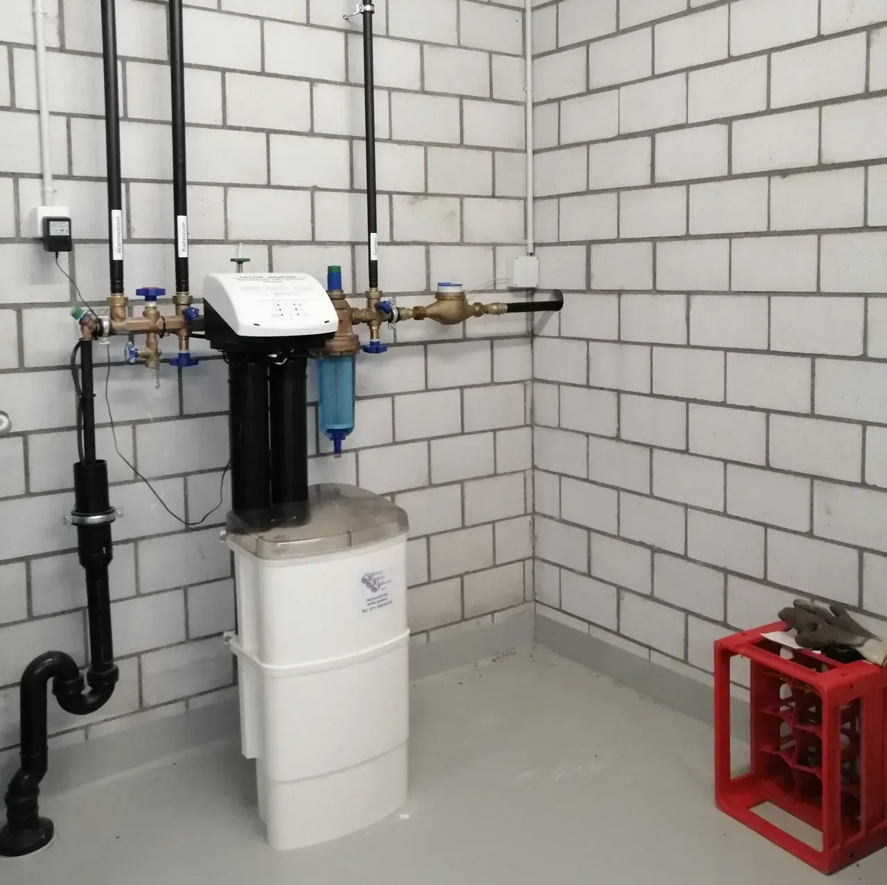 Wasserentkalkungsmaschine der SES Sanitär GmbH