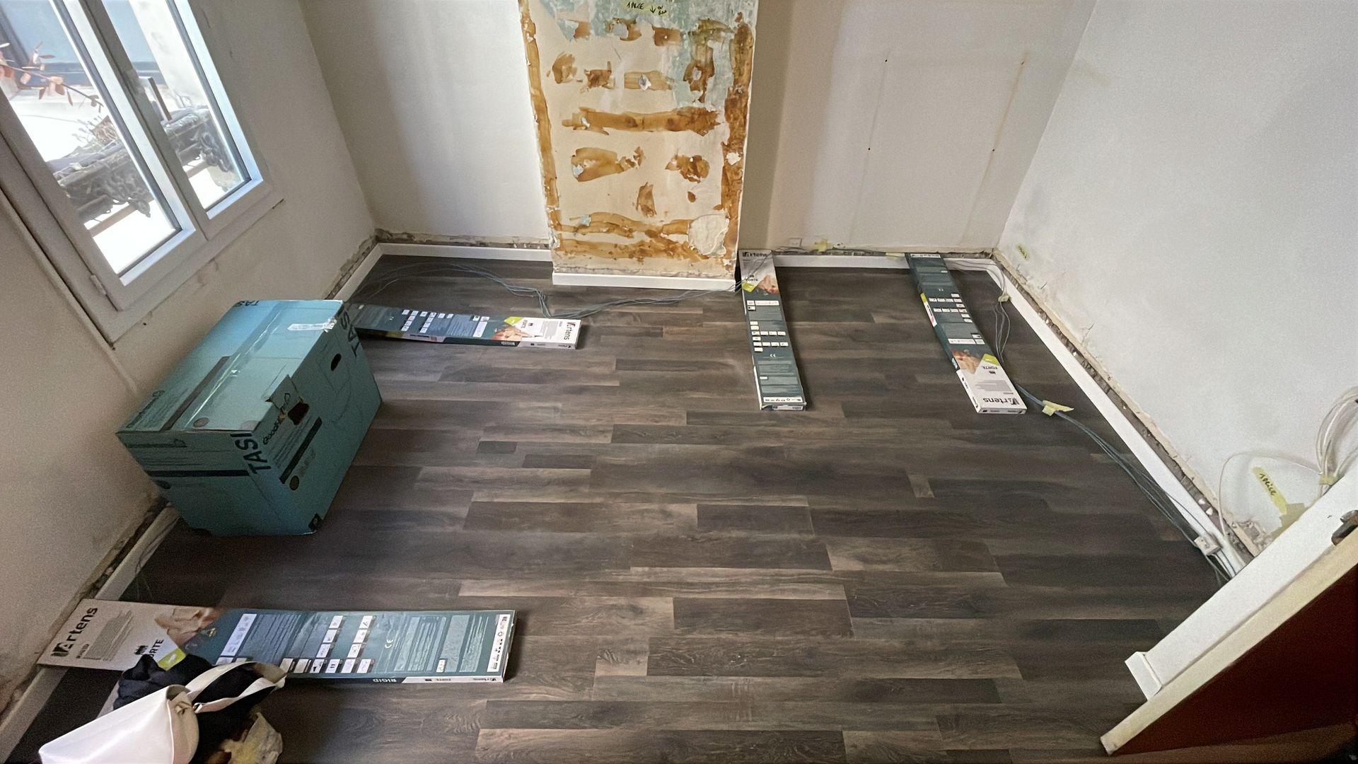 Pose de parquet stratifié à clipser en rénovation