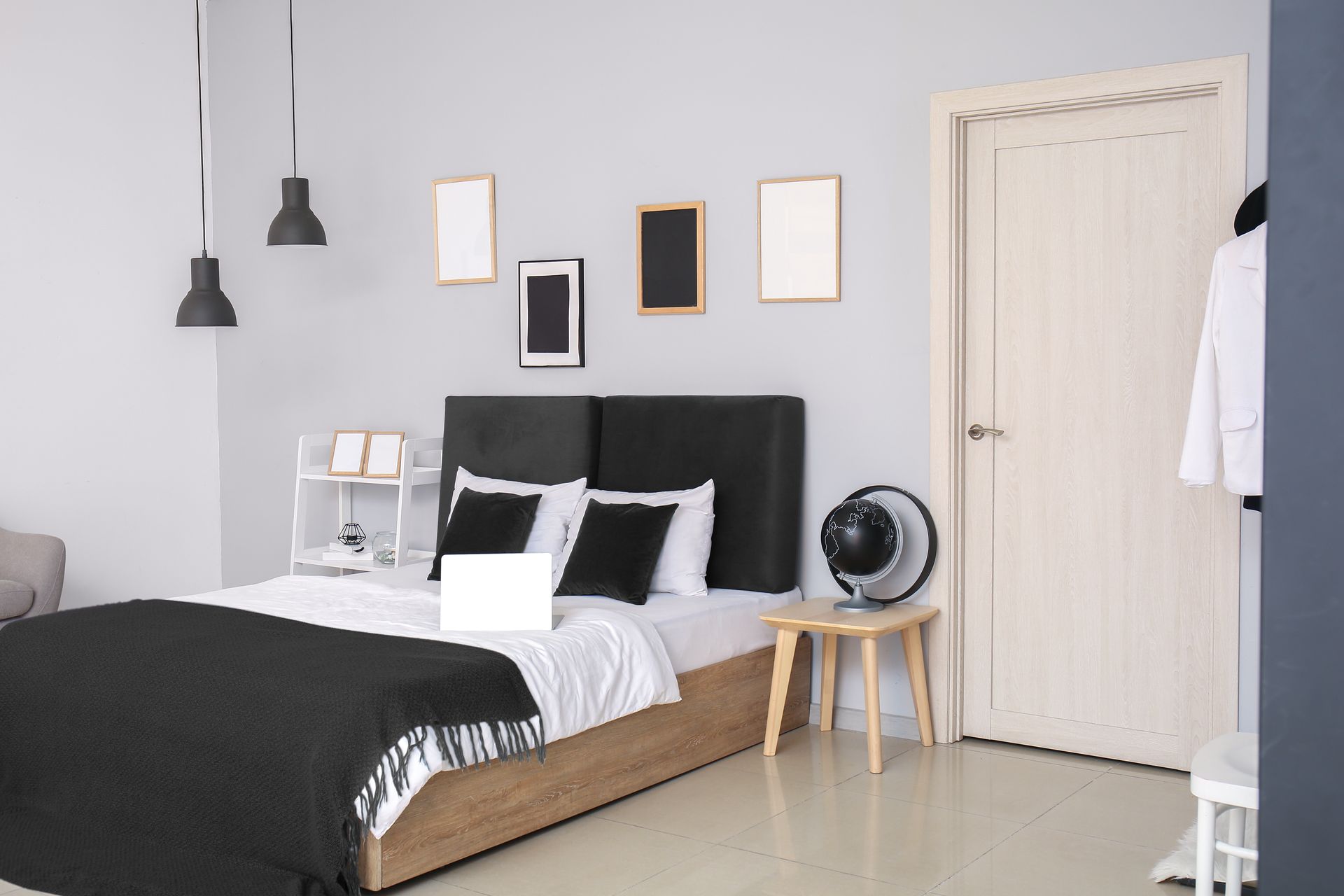 Intérieur élégant d'une chambre moderne