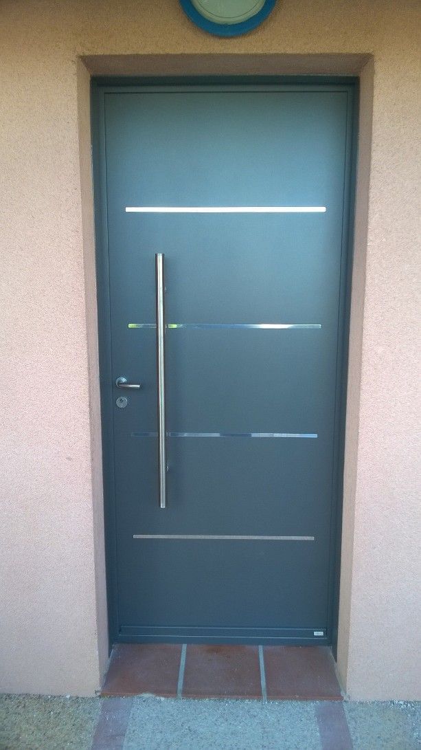 Porte d'entrée bleu gris