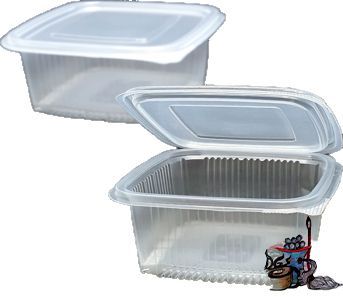 Recipientes de plástico transparente para alimentos, uno con la tapa cerrada y otro con la tapa abierta.