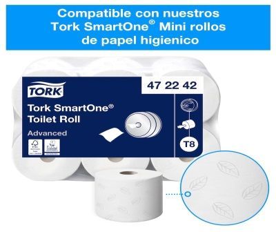 Paquete de rollos de papel higiénico Tork SmartOne, con un primer plano que muestra las hojas en relieve en el papel.