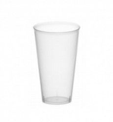 Vaso de plástico transparente.