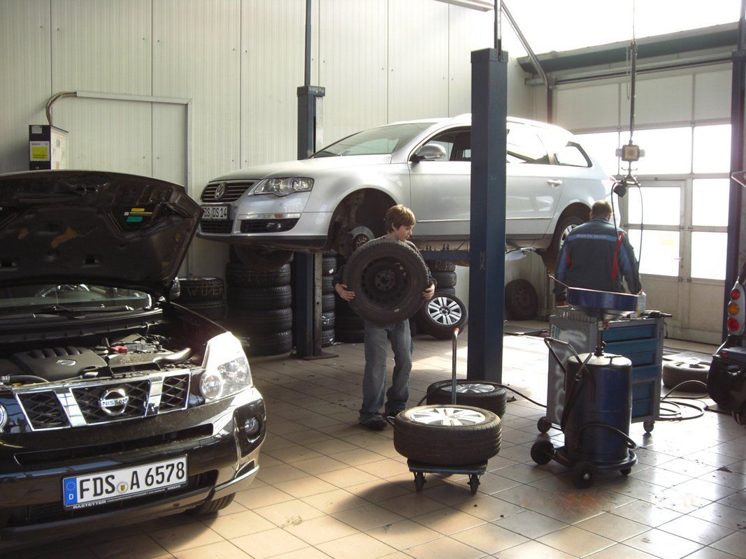 Autoreparatur bei B & K Auto- und Reifencenter e.K.
