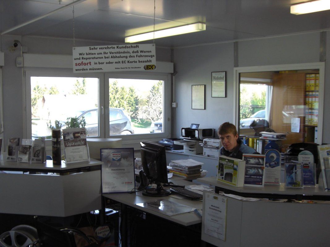 Autoreparatur bei B & K Auto- und Reifencenter e.K.