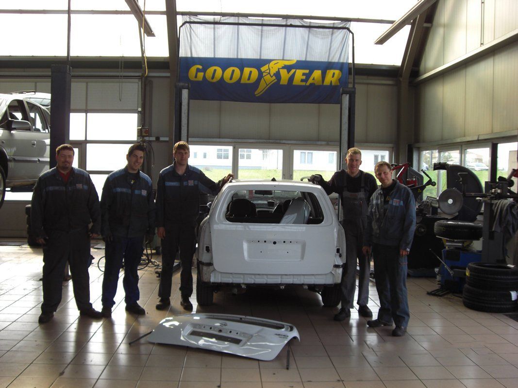 Autoreparatur bei B & K Auto- und Reifencenter e.K.