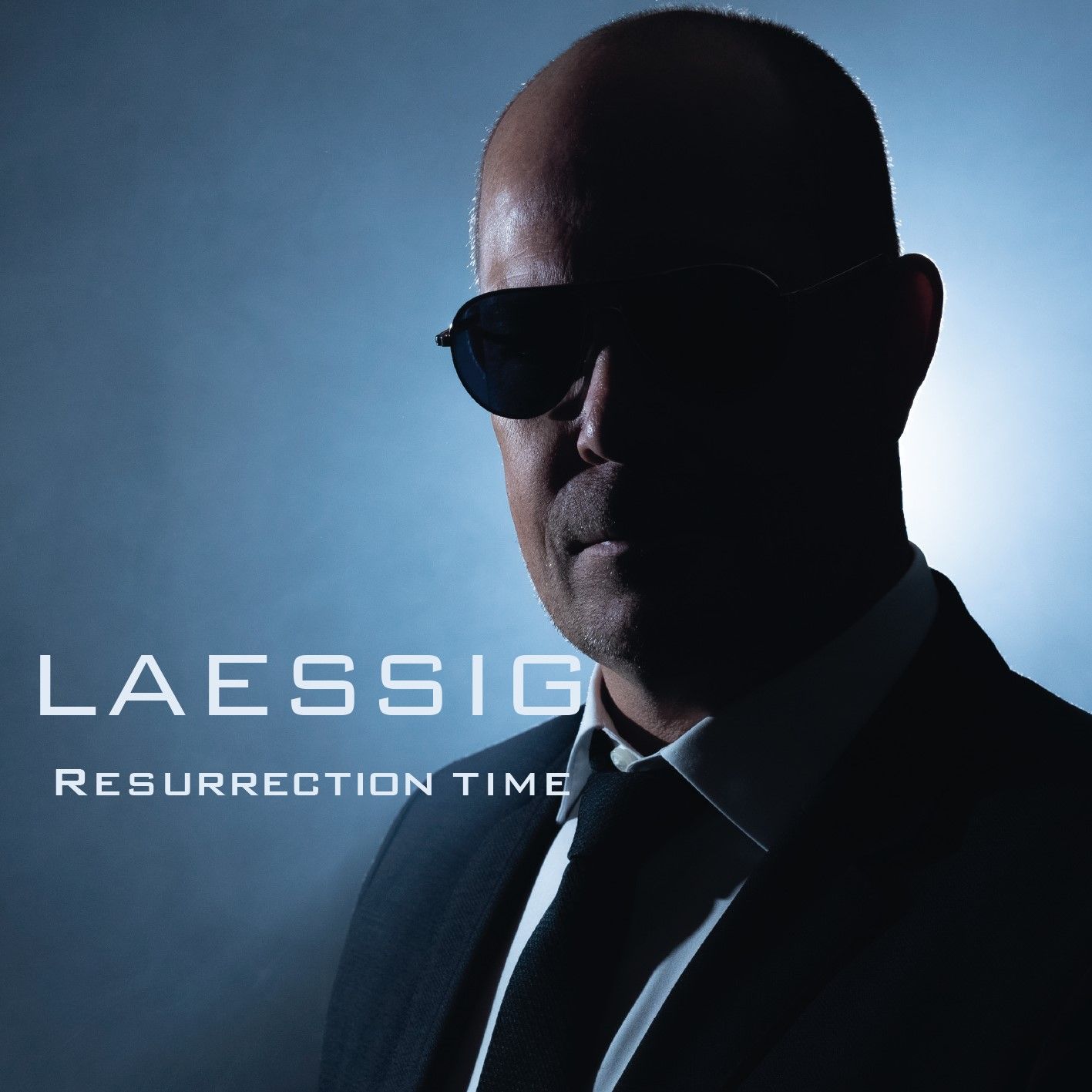 CD COVER LAESSIG MILES AWAY