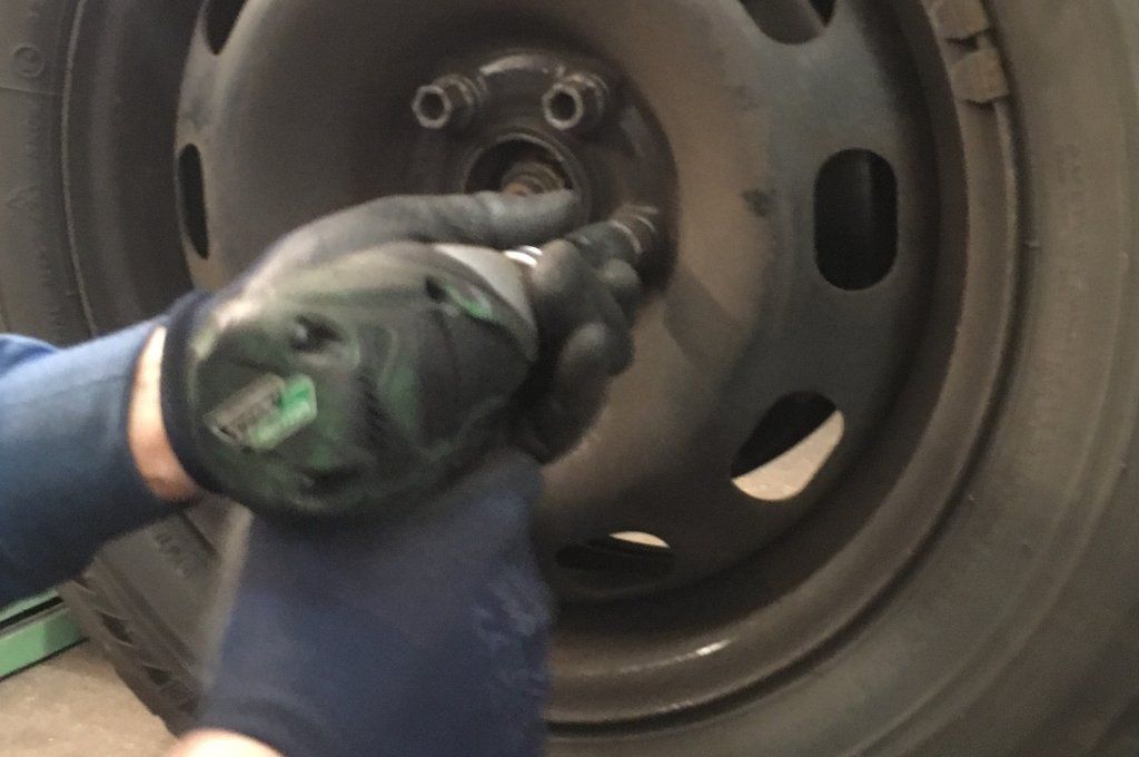 Garage Scheu Inhaber Dirk Bächli