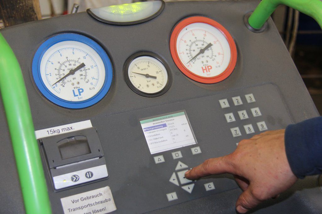 Garage Scheu Inhaber Dirk Bächli