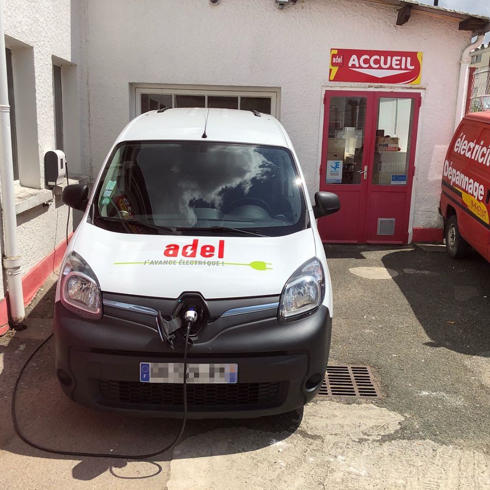 Borne de recharge électrique