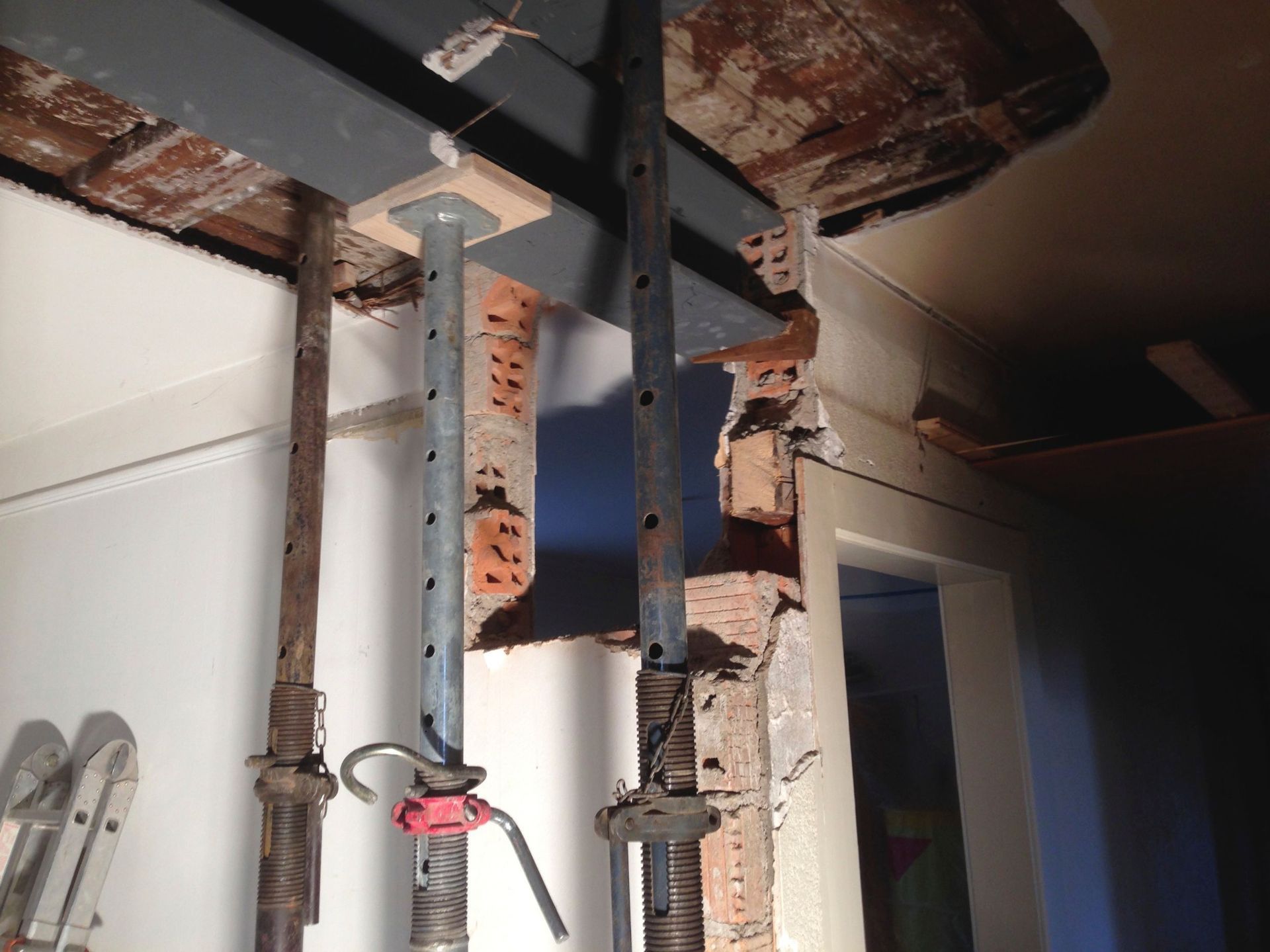 Kundenarbeiten Bern Platten Maurer Plattenleger