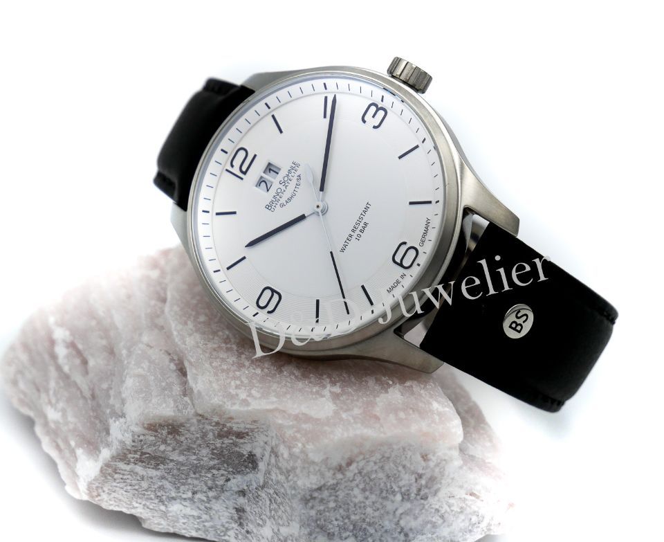 Elegante Uhr mit Lederarmband und hellem Zifferblatt