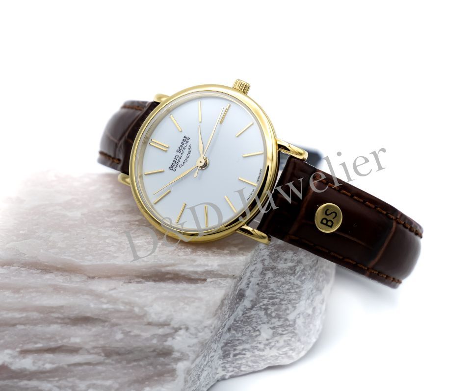 Elegante Uhr mit Lederarmband und hellem Zifferblatt