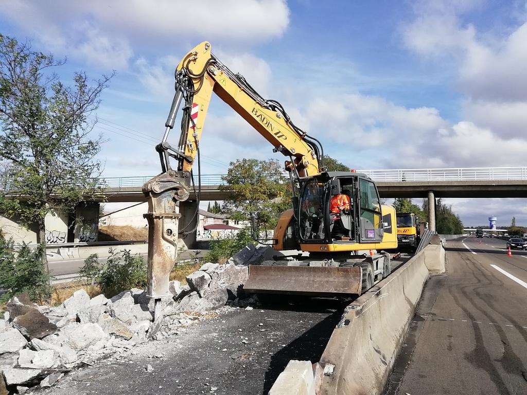 Démolition LBA Autoroute 7