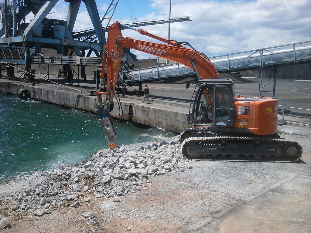 Chantier quai Roro à Sète