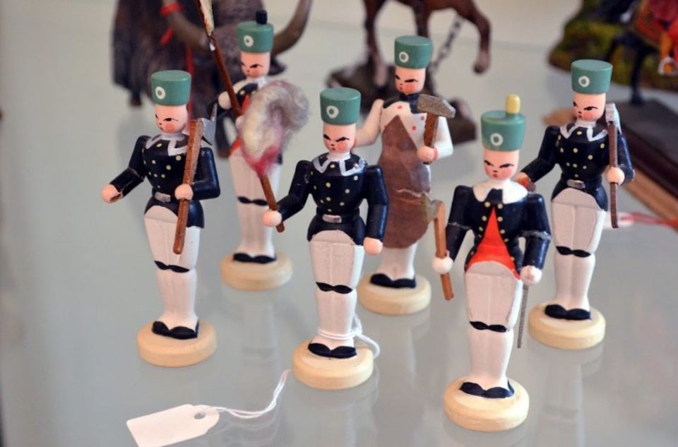 Sammlung von Zinnsoldaten