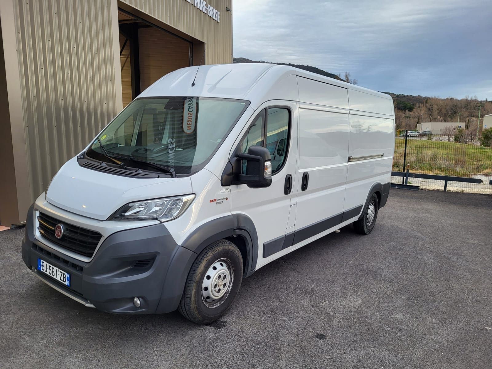 Véhicule utilitaire