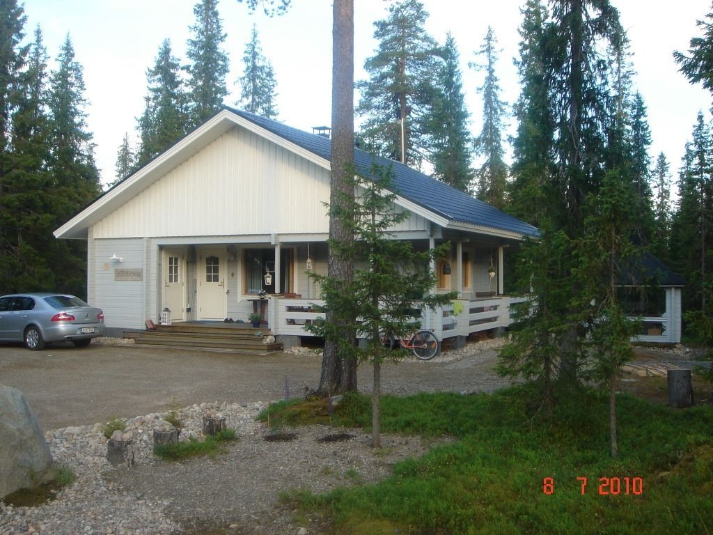 hirsirakennuksetsarajarvi