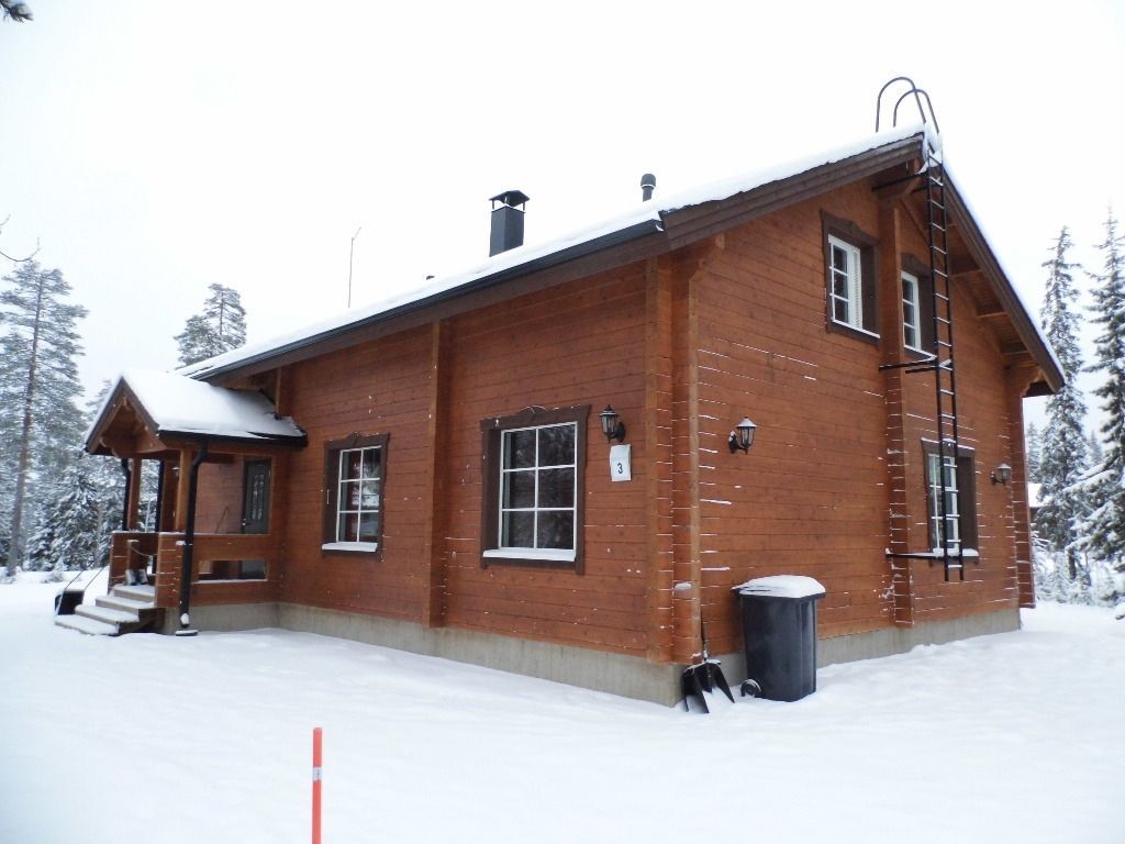 hirsirakennuksetsarajarvi