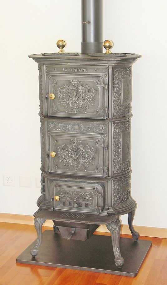 French cast-iron stove La Lorraine No. 3