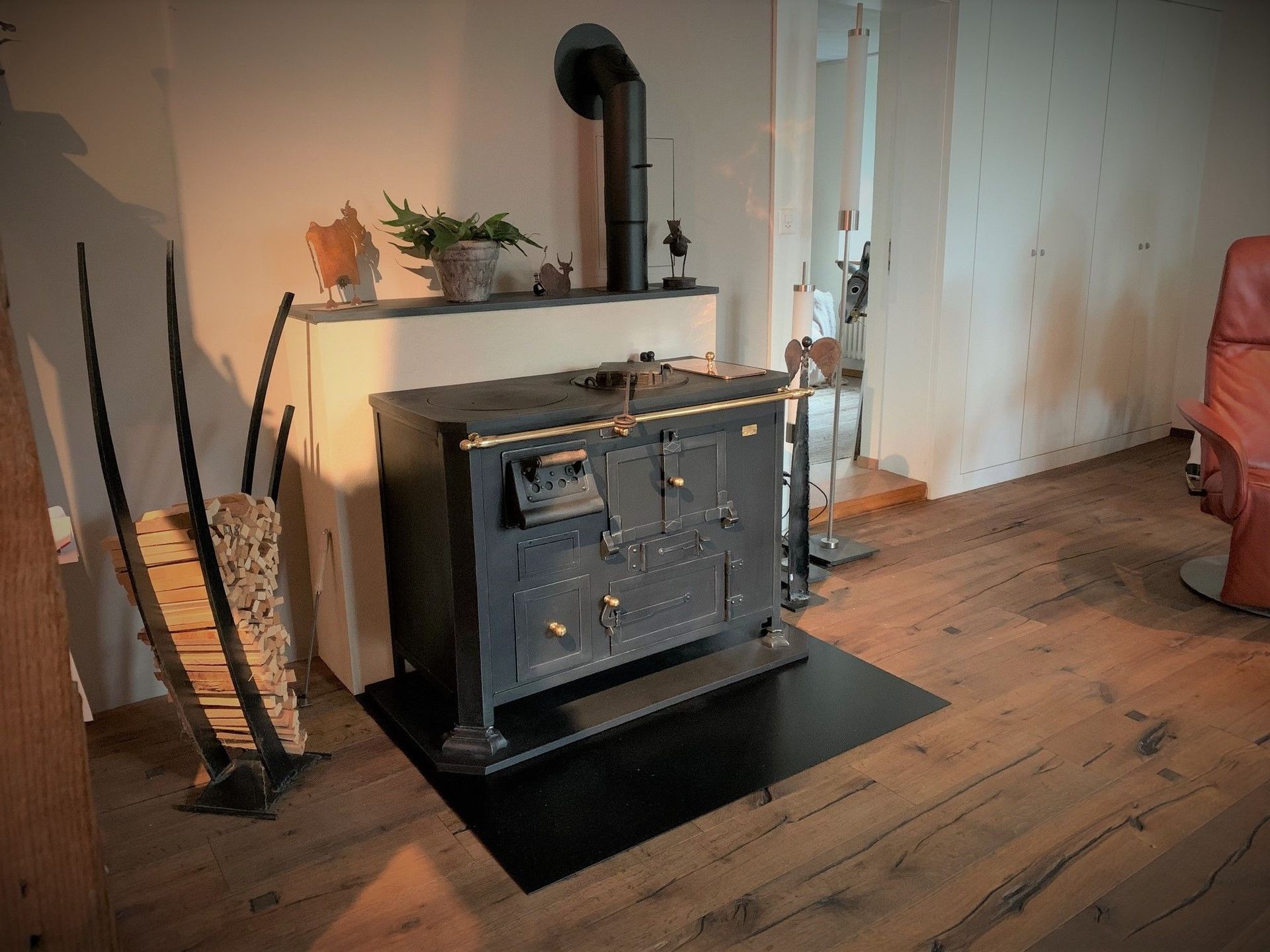 Cucina a legna originale d’epoca vera attrazione in soggiorno