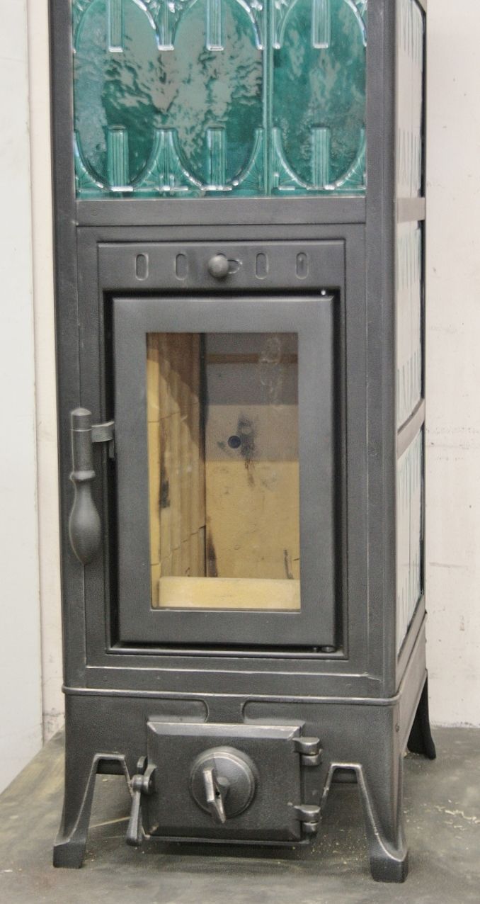 Klus stove refurbished with a cutting-edge, certified combustion chamber (EU patent)