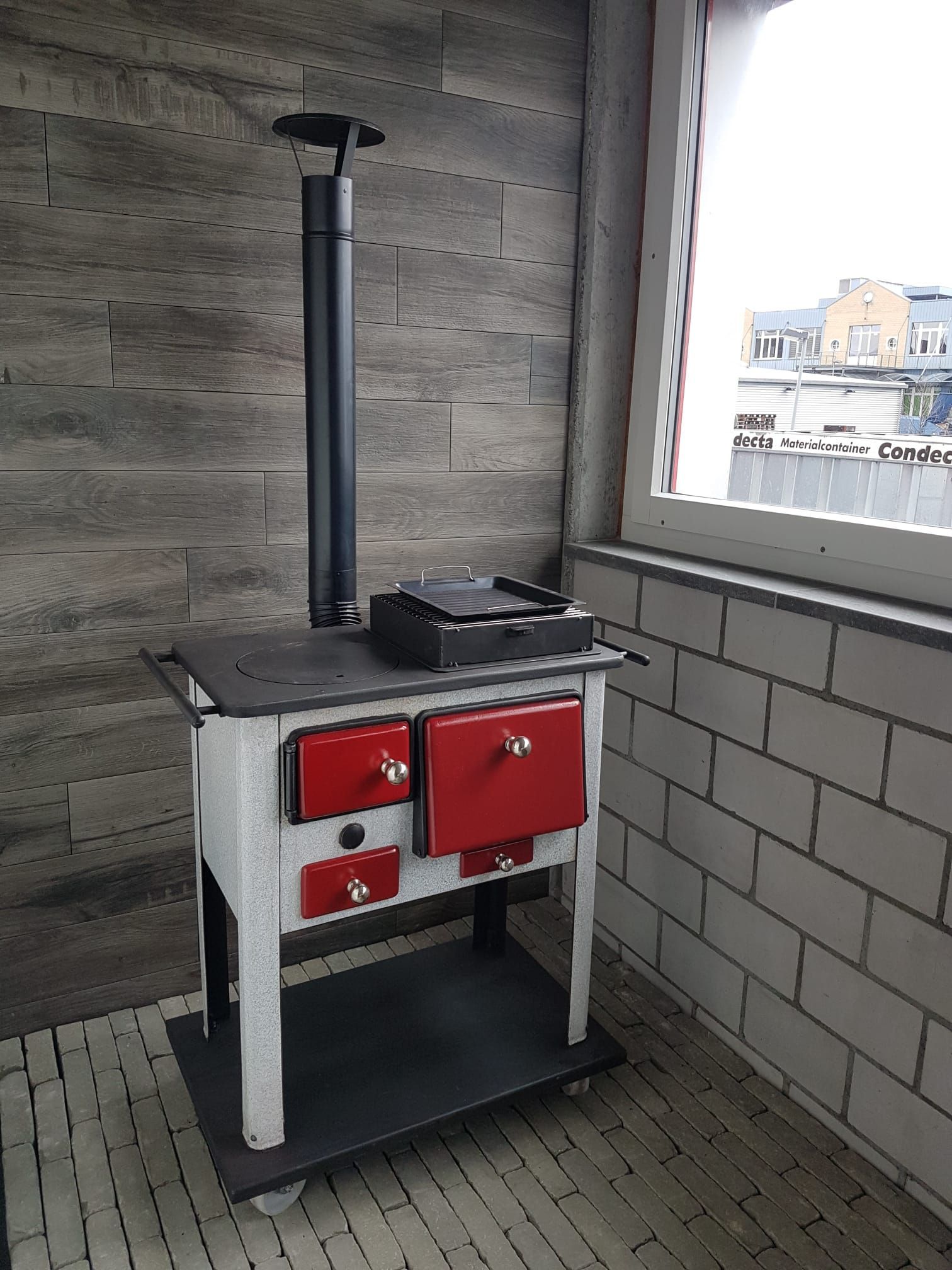 Petit fourneau émaillé, multifonctionnel et mobile