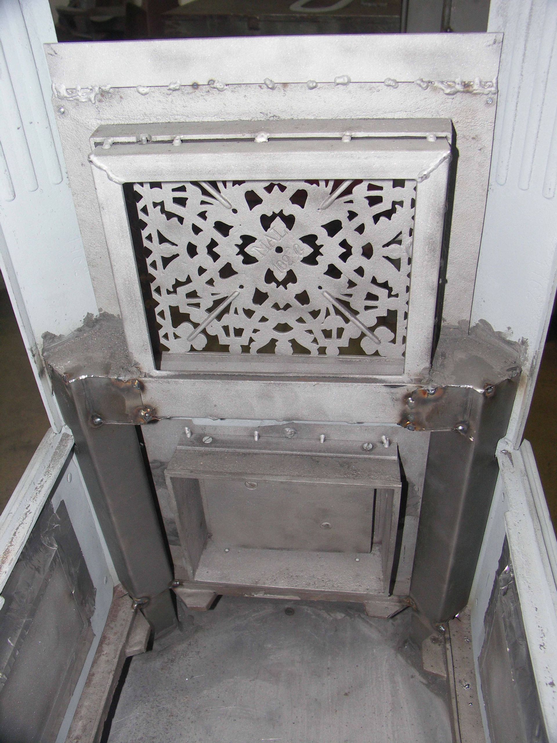 External fresh air supply concealed within the antique stove