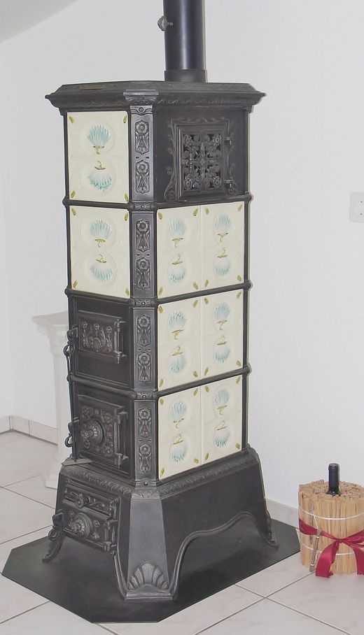 Gestellkachelofen aus der ehem. Giesserei Klus, von Roll Balsthal