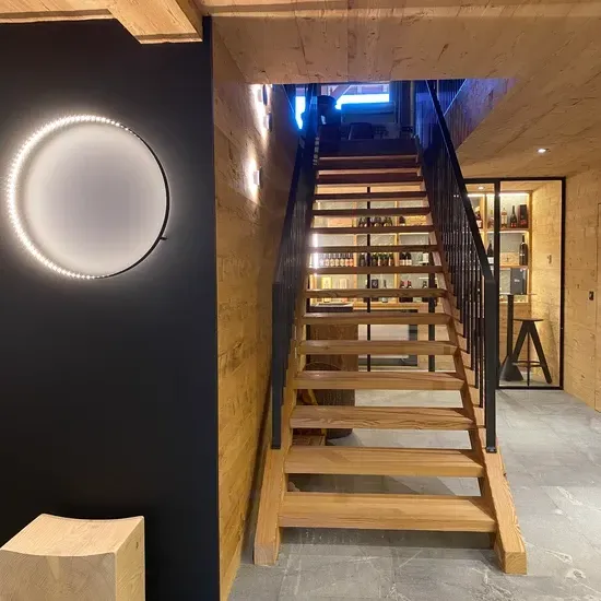 Escaliers du Chalet Anneix