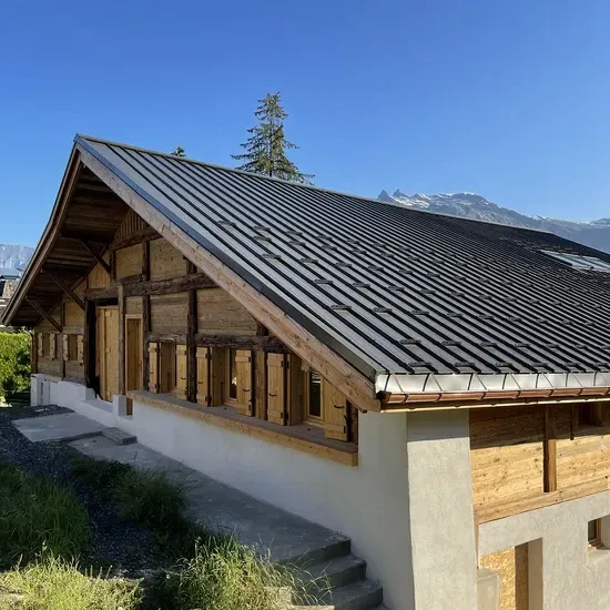 Façade et toiture de la Ferme Cupelin