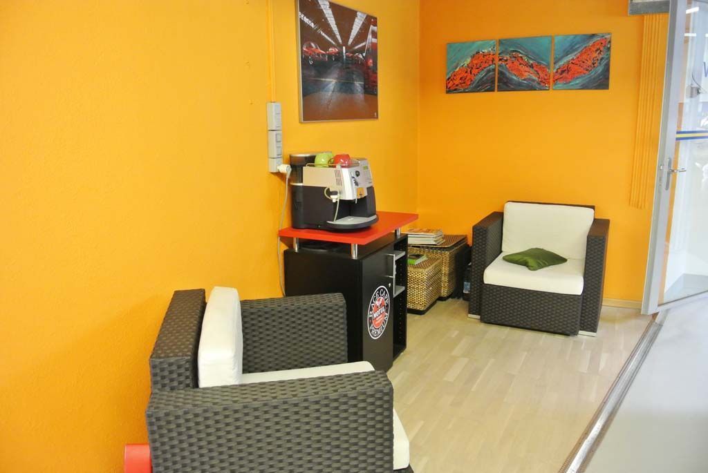 Wartezimmer - Frohberg Garage GmbH - Schaffhausen