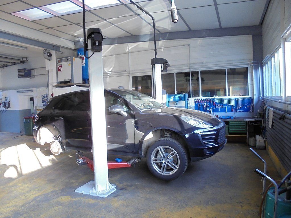 Garage Bochud - Voiture de course, de sport, de tourisme