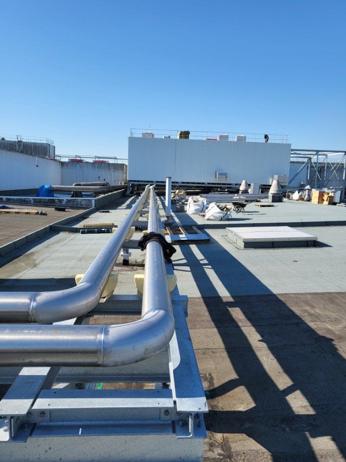 Tuyauterie eau Glycolee en toiture