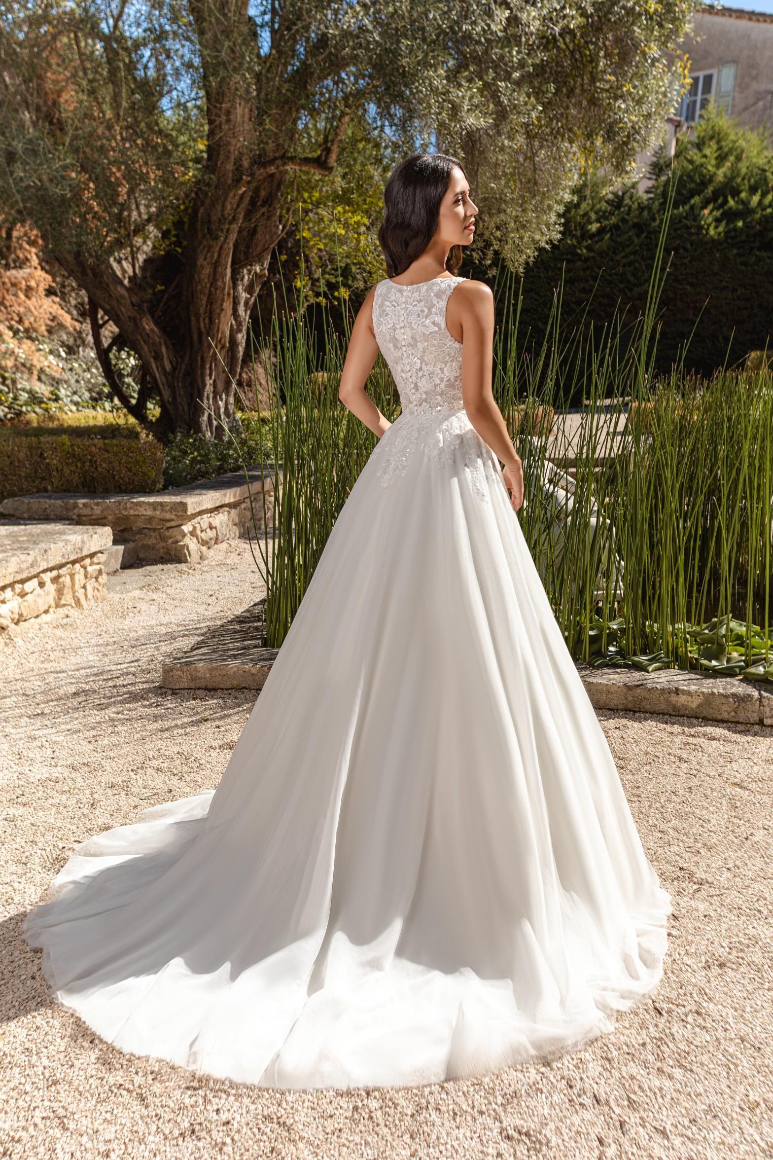 Brautkleid