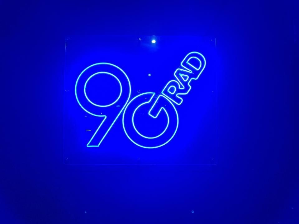 Logo von 90 Grad