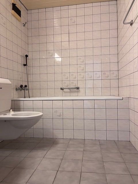 salle de bain carrelée