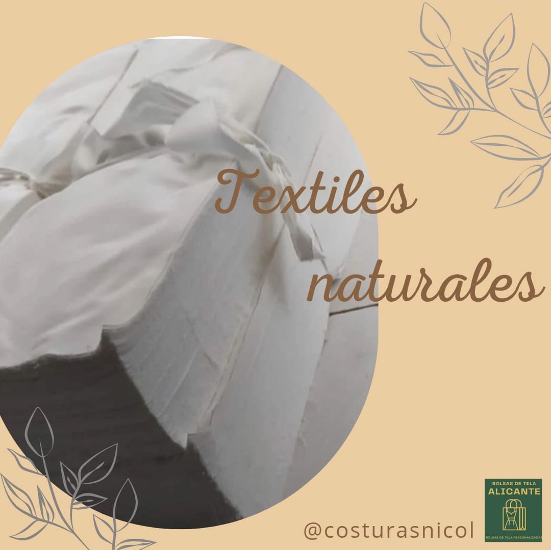 Un círculo con las palabras textiles naturales en él.