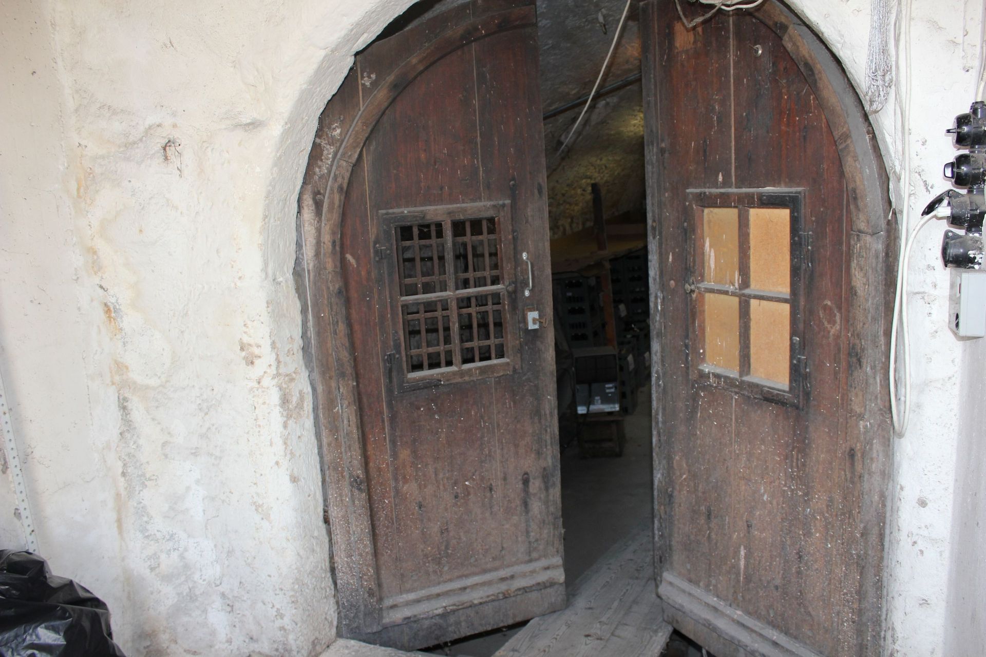 Frauchiger Weine - Keller