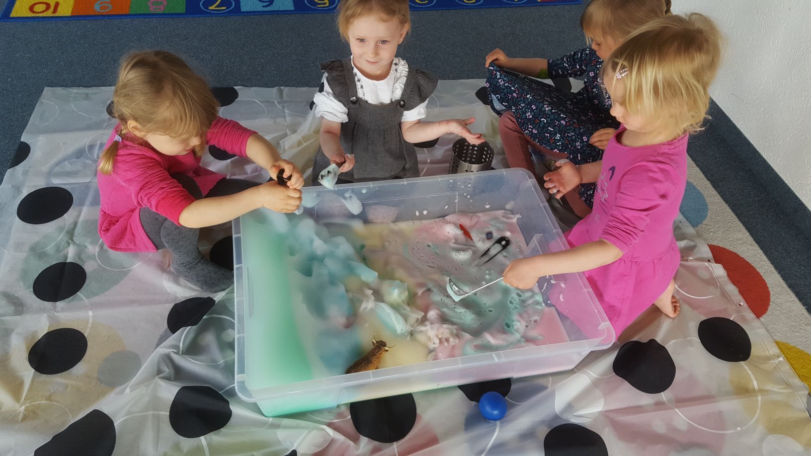 Kinderhort - English Eagles - Adliswil