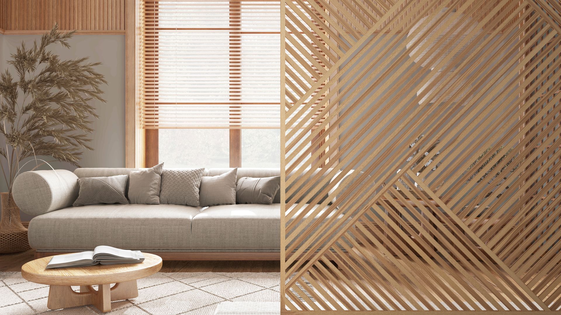 Clautsra en bois et lambris sur la partie supérieure du mur d'un salon