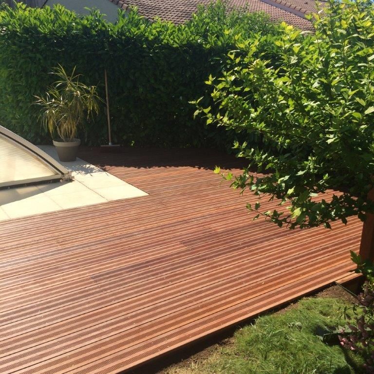 Terrasse en bois exotique
