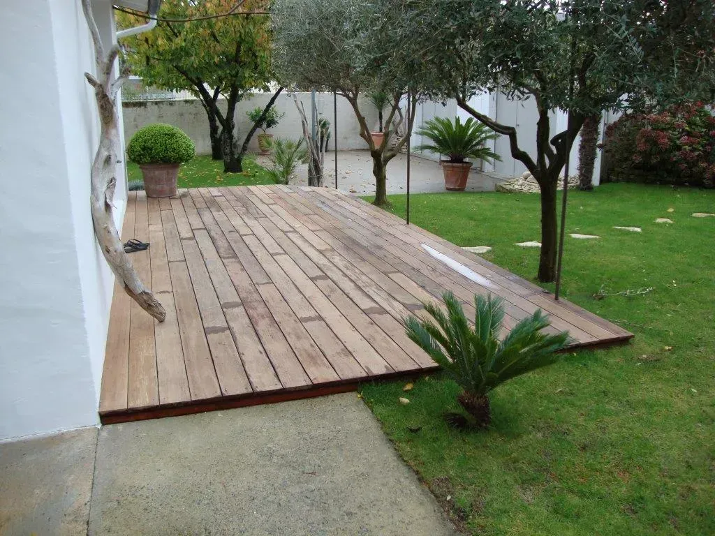 Petite terrasse en bois