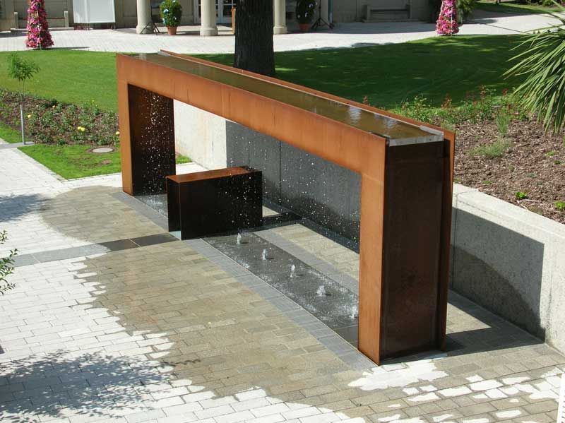 Metallbau Heilmann GmbH, Grettstadt | Slogan Stahlbau, Stahlwasserbau, Tore, Brandschutztüren, Sonderkonstruktionen, Metallbau, Designobjekte, Kunstobjekte