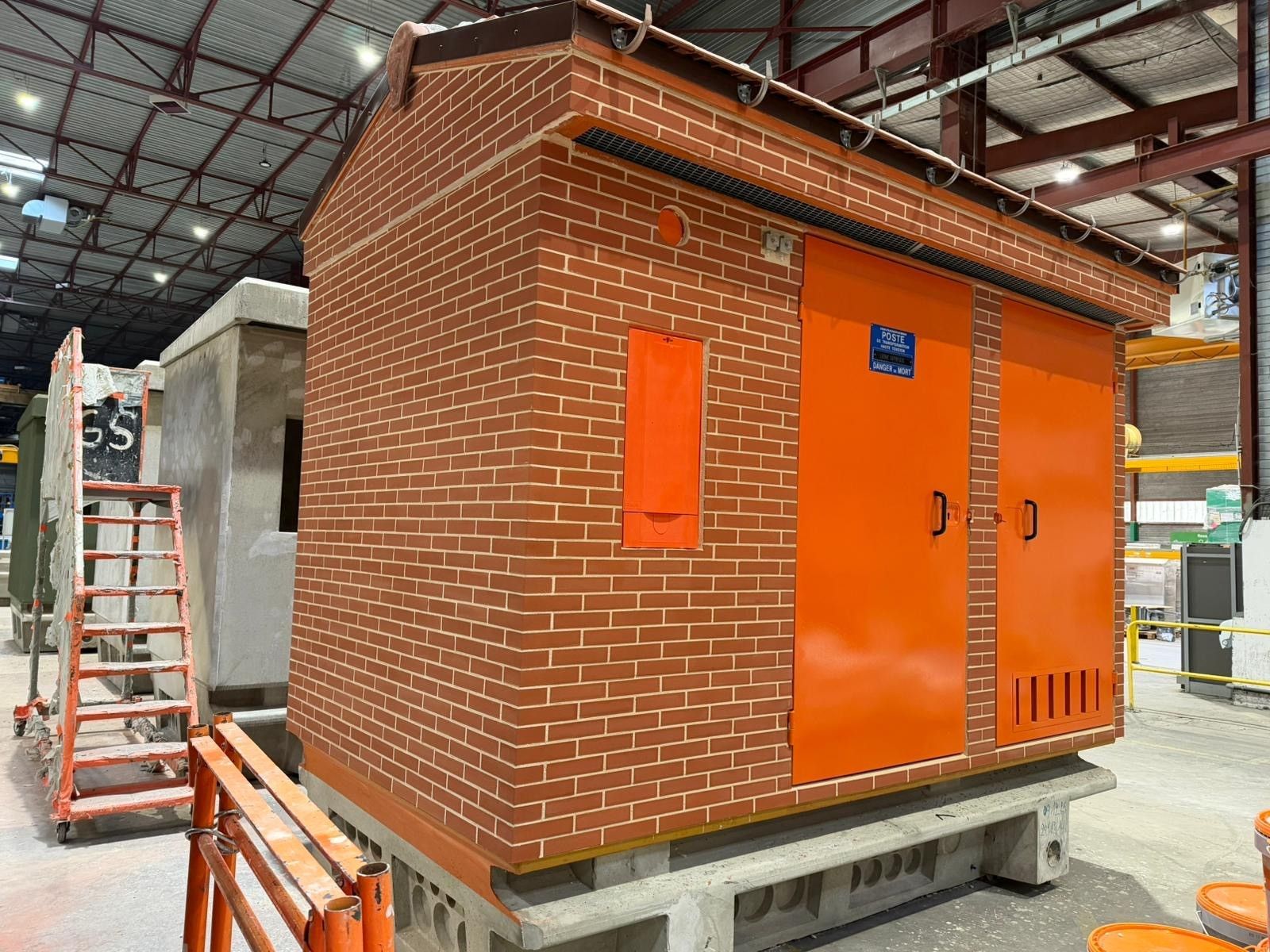 Vers Habillage de façade