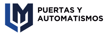 Logotipo para Puertas y Automatismos, con símbolo "LM" en forma de escudo de color azul y azul oscuro, y texto sobre fondo blanco.