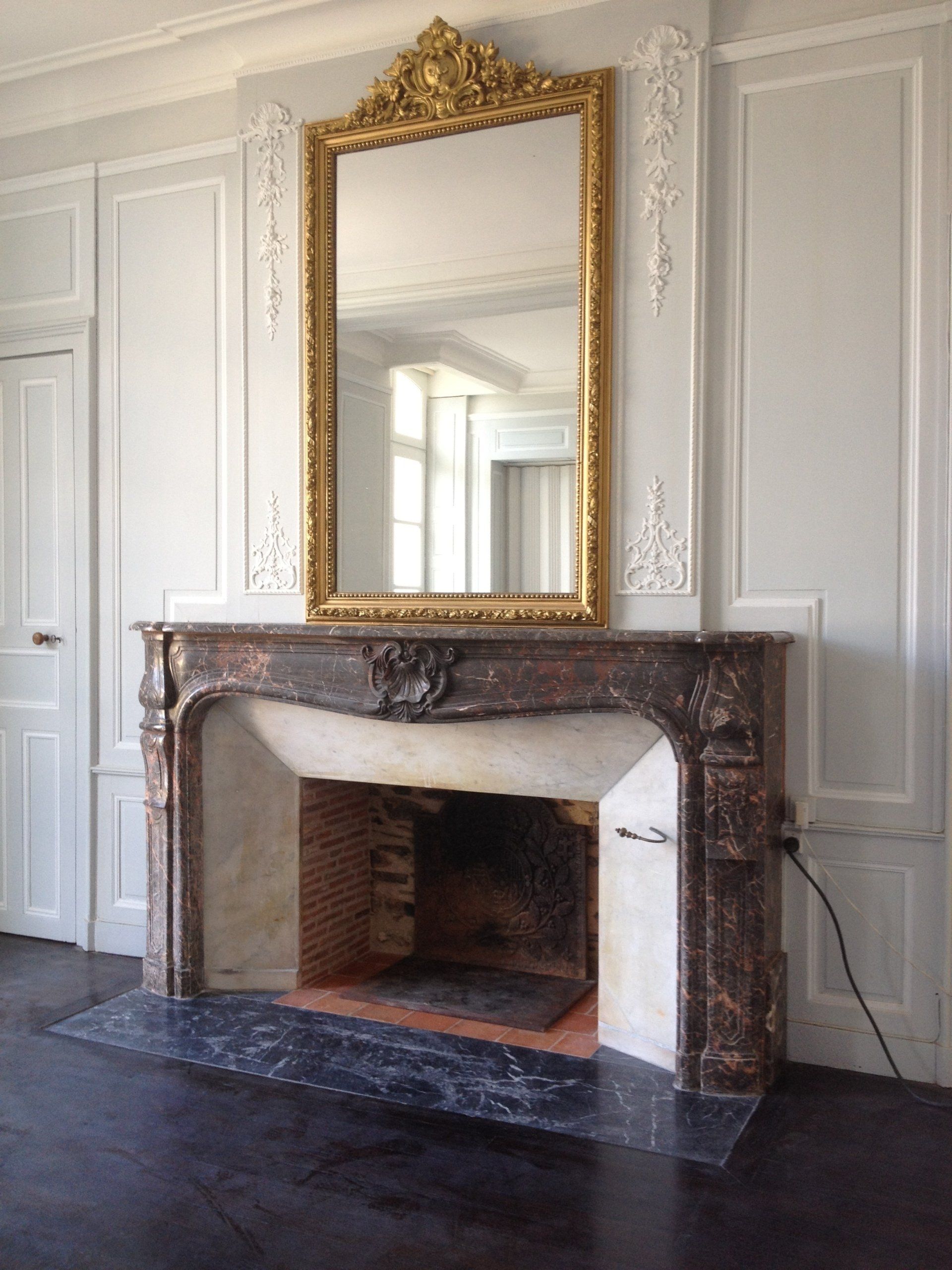 Cheminée ancienne en marbre