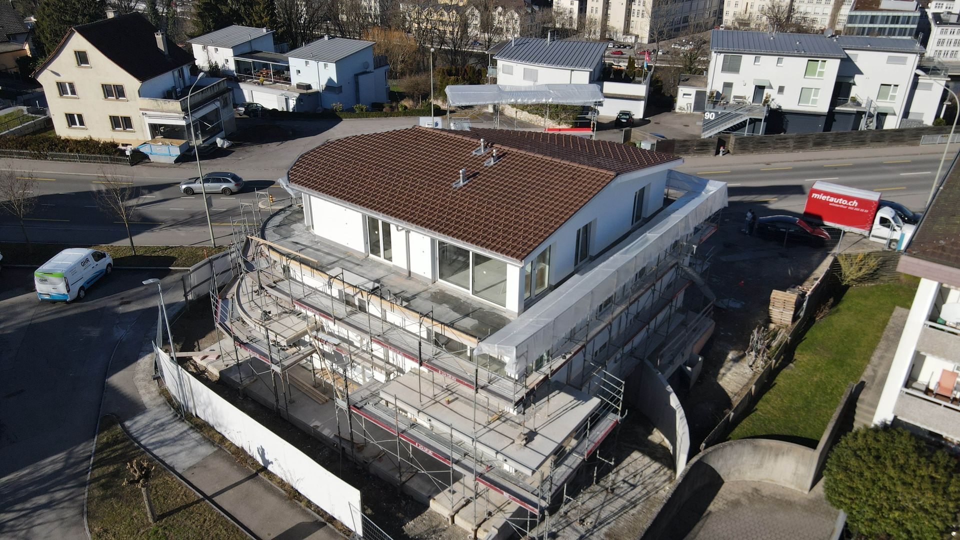 Wohngebäude wird renoviert, Foto der Holz Team Ibraimi GmbH