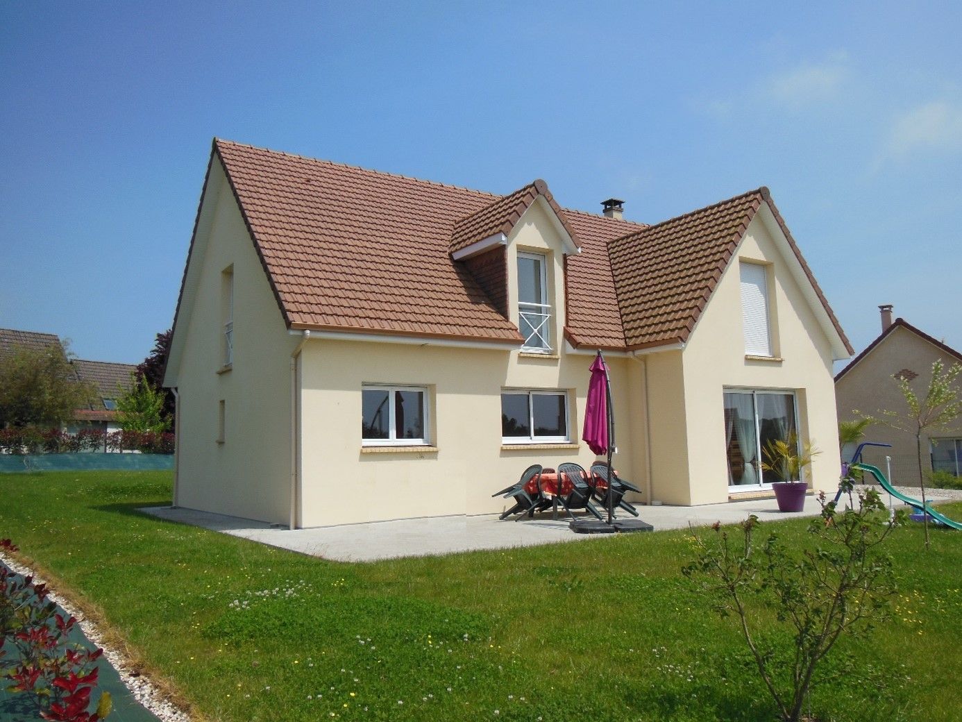 Maison avec terrasse